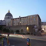 The Grand View Lux Vatican *