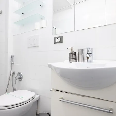 The Grand View Lux Vatican Apartman *