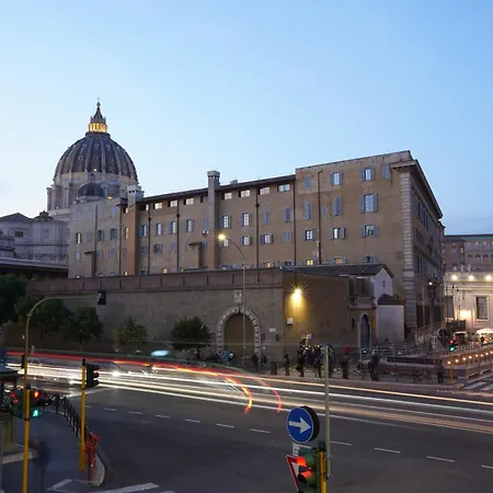 The Grand View Lux Vatican *