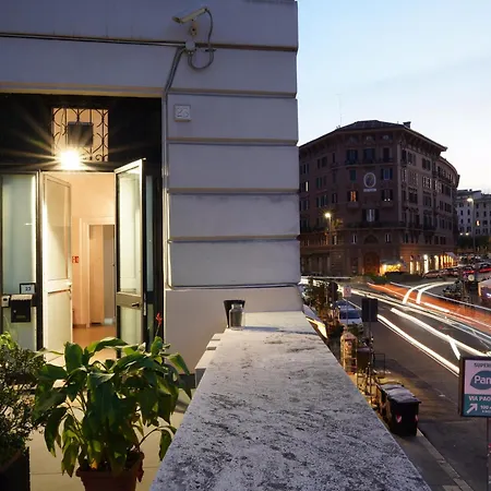 The Grand View Lux Vatican روما